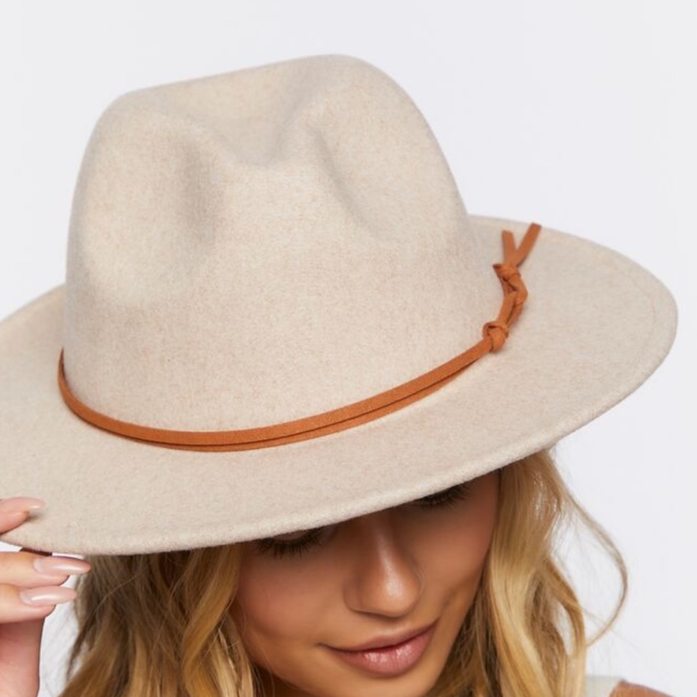 Trendy hat - never worn, still in bag with tags on!